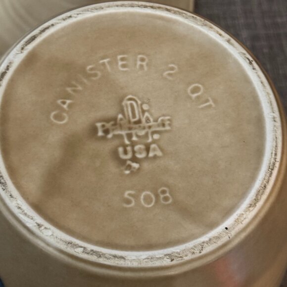 Pfaltzgraff Yorktowne 2 Qt Stoneware Canister with Lid Vintage USA - Picture 3 of 4